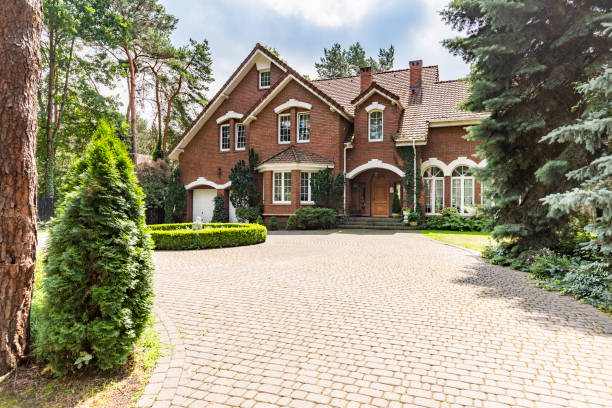 Best Driveway Pavers Near Me  in Lillian, AL